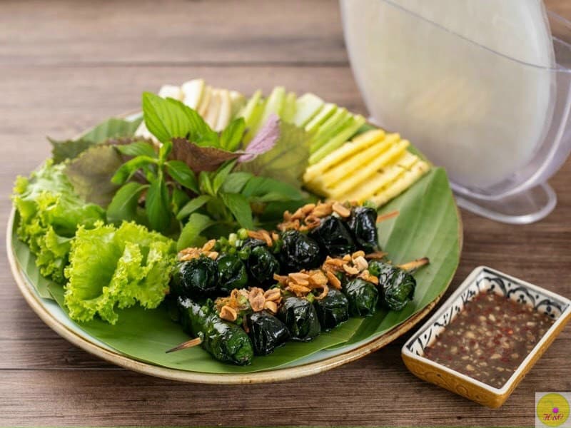 Chả yến mạch lá lốt